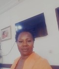 Rencontre Femme Cameroun à Yaoundé IV : Nicole, 42 ans